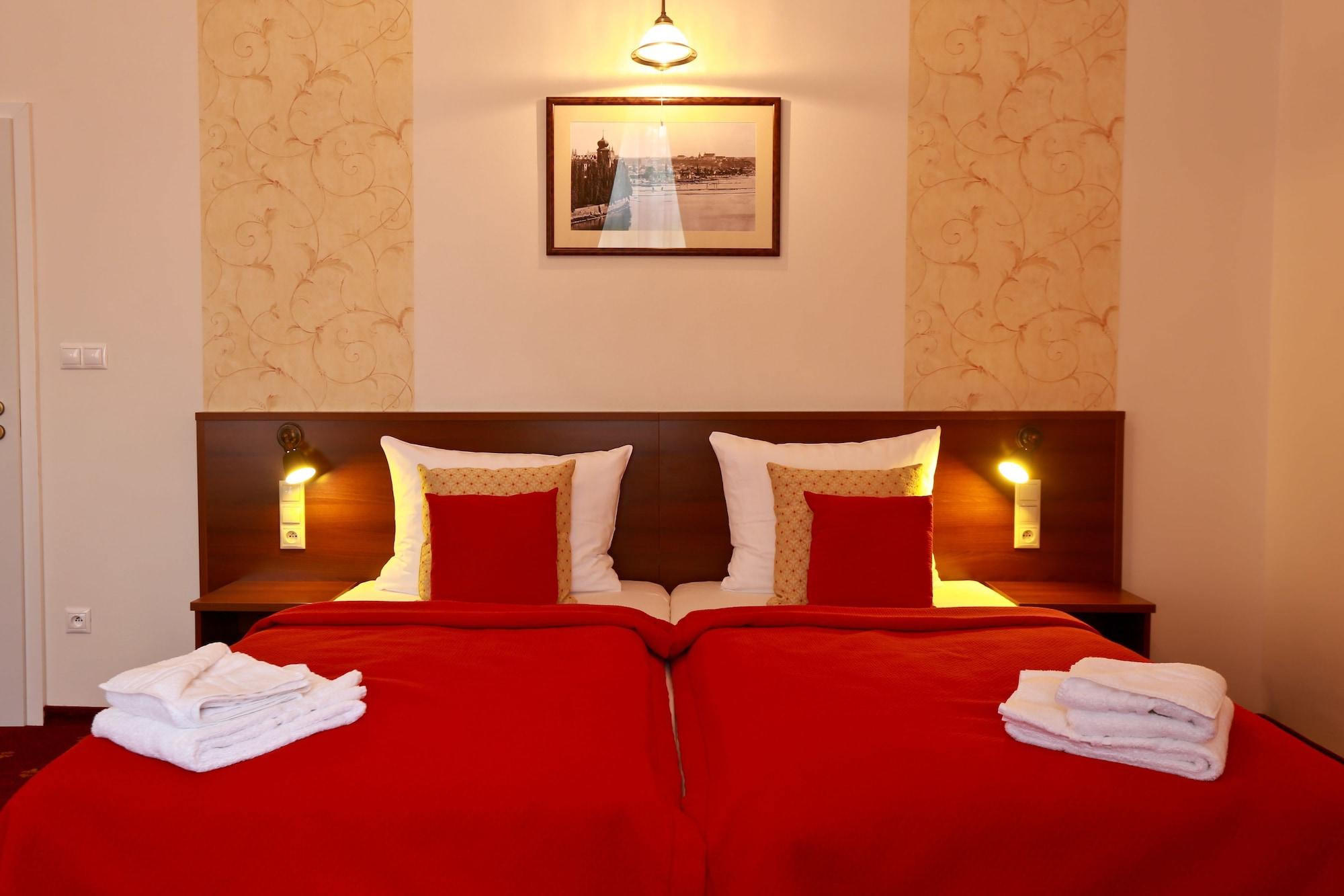 Hotel Svaty Jan Praga Esterno foto