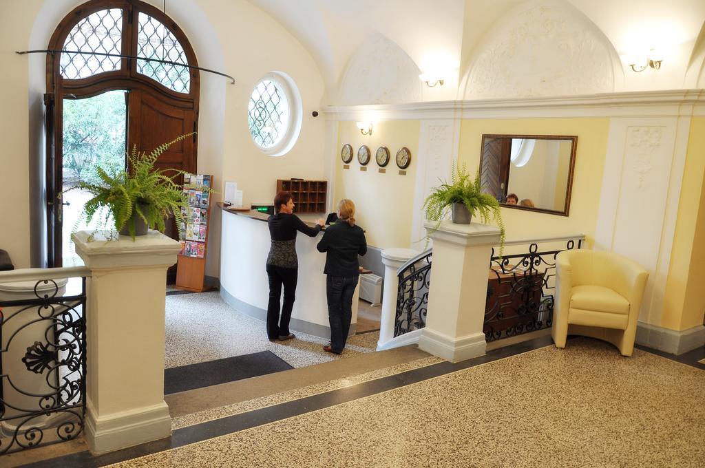 Hotel Svaty Jan Praga Esterno foto