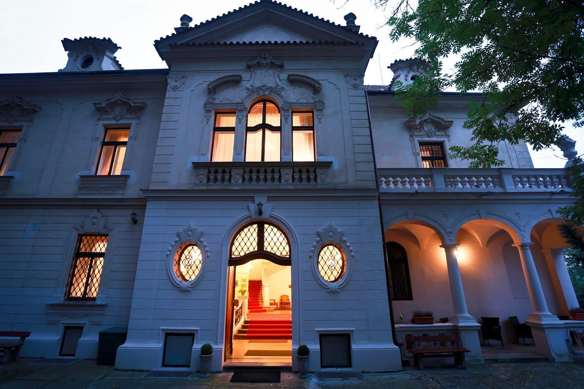 Hotel Svaty Jan Praga Esterno foto